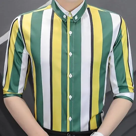 Men's Summer Shirt with Colorful Stripe and Color Block Design Trendy Barber Style Short Sleeve Top Perfect for Casual Fashion
Men's Summer Shirt with Colorful Stripe and Color Block Design Trendy Barber Style Short Sleeve Top Perfect for Casual Fashion