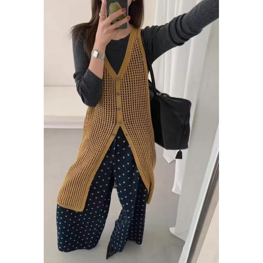 Korean Design V-Neck Single Button Hollow out Vest Skirt Women's Travel Clothing Versatile Layering Medium-Length Cardigan
Korean Design V-Neck Single Button Hollow out Vest Skirt Women's Travel Clothing Versatile Layering Medium-Length Cardigan