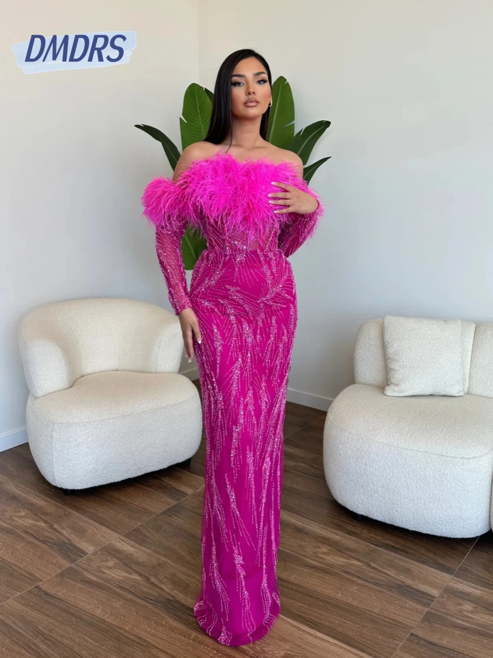 Luxurious Shiny Corset Evening Dress New Arrival Feathered Straight Prom Gown Customized Off Shoulder Formal Events Wear
Luxurious Shiny Corset Evening Dress New Arrival Feathered Straight Prom Gown Customized Off Shoulder Formal Events Wear