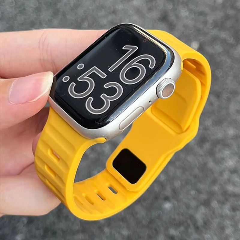 Ремешок для Apple Watch Band 49 мм 44 мм 45 мм 41 мм 40 мм 42 мм 38 мм Мягкий силиконовый спортивный браслет iwatch Serise 8 7 SE 6 5 9 Ultra 49 мм
Ремешок для Apple Watch Band 49 мм 44 мм 45 мм 41 мм 40 мм 42 мм 38 мм Мягкий силиконовый спортивный браслет iwatch Serise 8 7 SE 6 5 9 Ultra 49 мм
