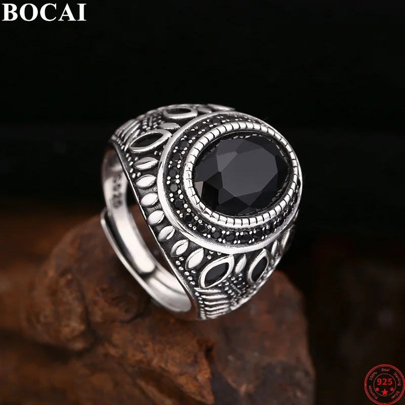 BOCAI S925 Стерлингового Серебра Подвески Кольца для Мужчин Этнический Стиль Тотем Овальный Тангент Самолет Черный Циркон Модные Ювелирные Изделия Опт
BOCAI S925 Стерлингового Серебра Подвески Кольца для Мужчин Этнический Стиль Тотем Овальный Тангент Самолет Черный Циркон Модные Ювелирные Изделия Опт