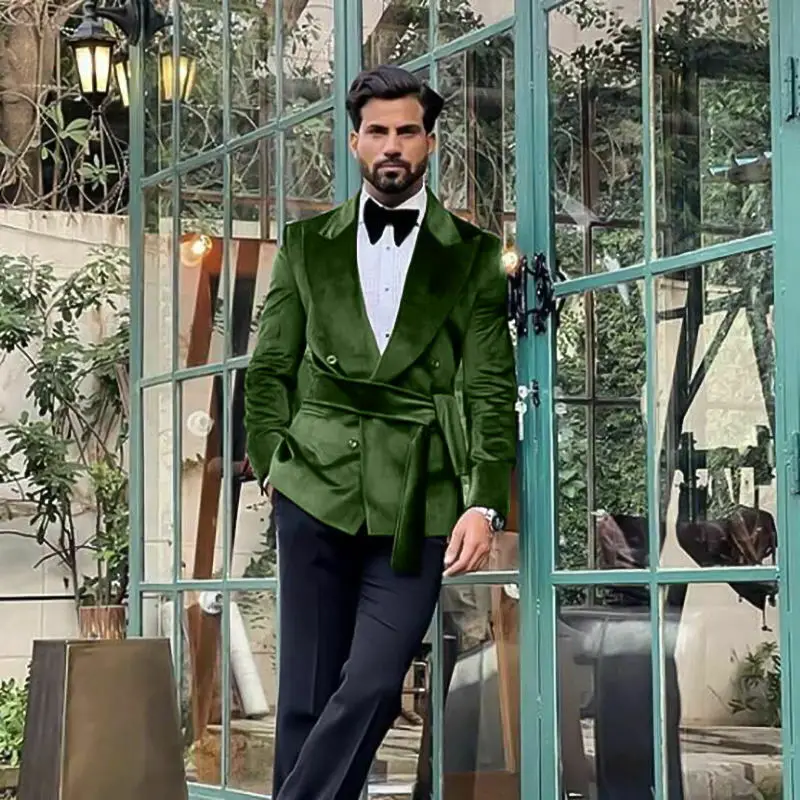 New Arrival Fashion Green Velvet Wedding Tuxedos Male Groom Jackets Double Breasted Slim Fit Belt Formal Tuxedos Custom Made
New Arrival Fashion Green Velvet Wedding Tuxedos Male Groom Jackets Double Breasted Slim Fit Belt Formal Tuxedos Custom Made