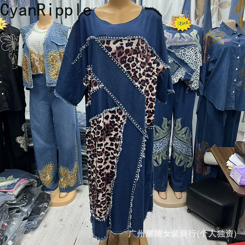American Leopard Splicing Loose Short Sleeve Denim Dress Oversize Round Neck Pullover Top Diamonds Loose Waist Straight Dress
American Leopard Splicing Loose Short Sleeve Denim Dress Oversize Round Neck Pullover Top Diamonds Loose Waist Straight Dress
