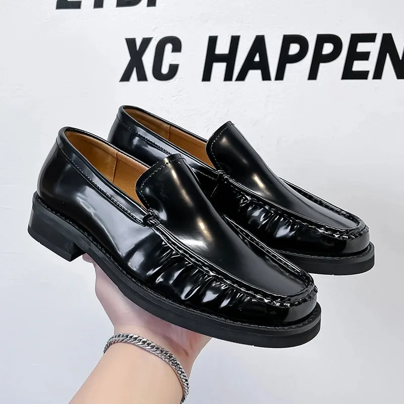 Shoes for Men Leather Big Size Shoes Man Men High Quality Designer Formal Men Casual Shoes Fashion Business
Shoes for Men Leather Big Size Shoes Man Men High Quality Designer Formal Men Casual Shoes Fashion Business