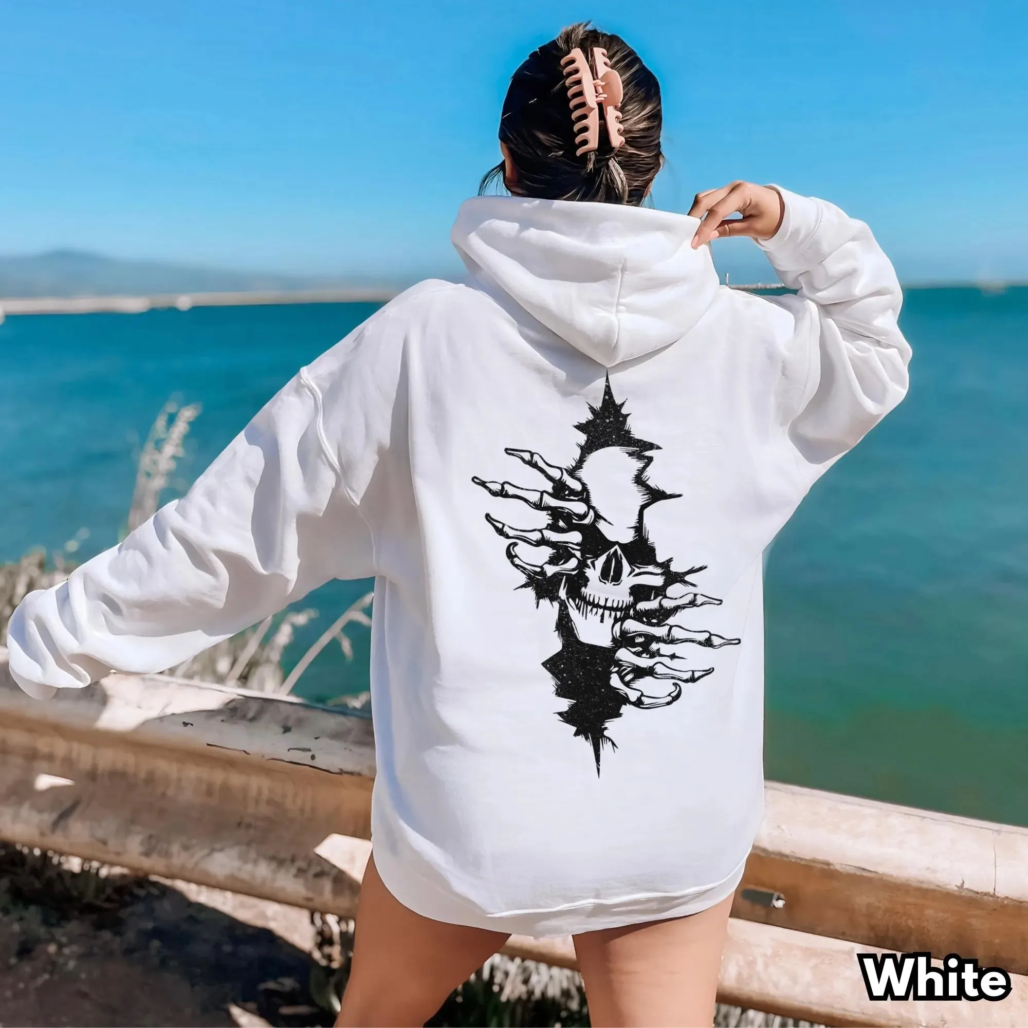 Autumn and Winter Style Gothic Skull Claw Cotton Hoodie Ideal for Fans of Gothic Fashion Seeking Stylish Mysterious Atmosphere
Autumn and Winter Style Gothic Skull Claw Cotton Hoodie Ideal for Fans of Gothic Fashion Seeking Stylish Mysterious Atmosphere