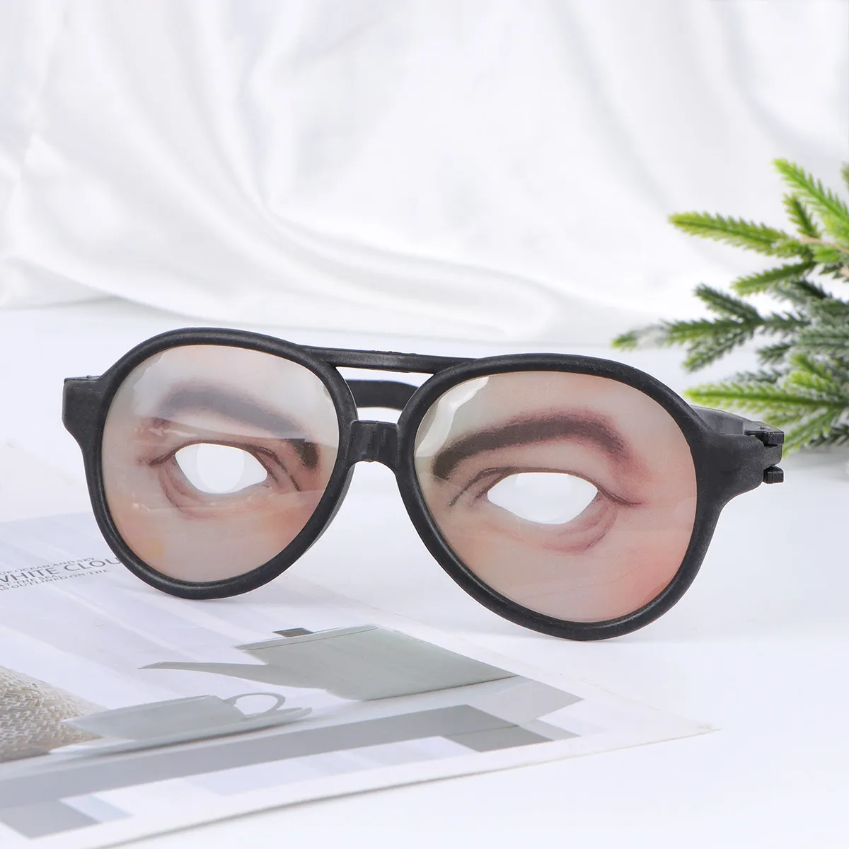 12Pcs Party Glasses Halloween Funny Plastic Frame Eyeglass Prank Props Lightweight Cool Stylish Blue Eye Shadow
12Pcs Party Glasses Halloween Funny Plastic Frame Eyeglass Prank Props Lightweight Cool Stylish Blue Eye Shadow