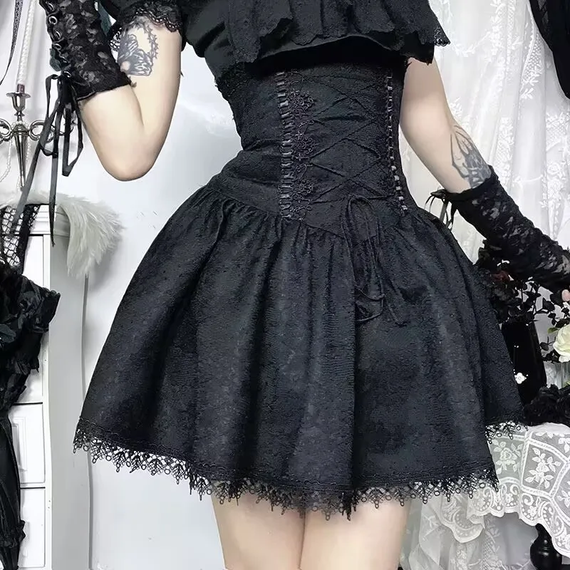 Harajuku винтажные модные мини-юбки в стиле Лолиты с поясом на талии, готические кружевные лоскутные плиссированные черные юбки Y2k для женщин
Harajuku винтажные модные мини-юбки в стиле Лолиты с поясом на талии, готические кружевные лоскутные плиссированные черные юбки Y2k для женщин
