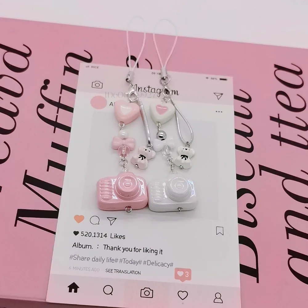 Sweet Korean Mobile Phone Lanyard Cute Camera Bear Suitable For IPhone Mobile Phone Case Anti Lost Pendant Key Bag Pendant
Sweet Korean Mobile Phone Lanyard Cute Camera Bear Suitable For IPhone Mobile Phone Case Anti Lost Pendant Key Bag Pendant