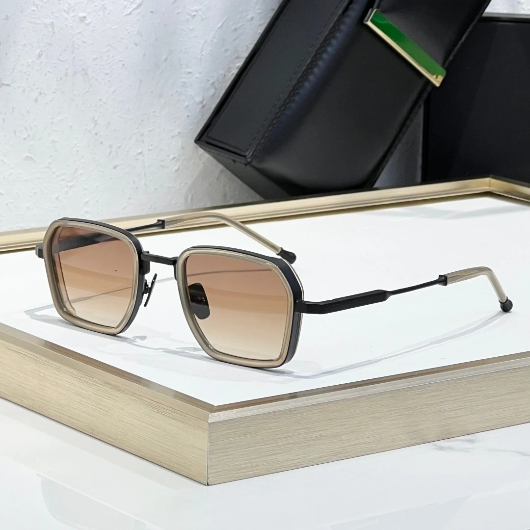 Cillian Retro Double Square Sunglasses Gradient Lens Metal Acetate Frame UV400 Handmade Unisex Fashion Shades With Box
Cillian Retro Double Square Sunglasses Gradient Lens Metal Acetate Frame UV400 Handmade Unisex Fashion Shades With Box