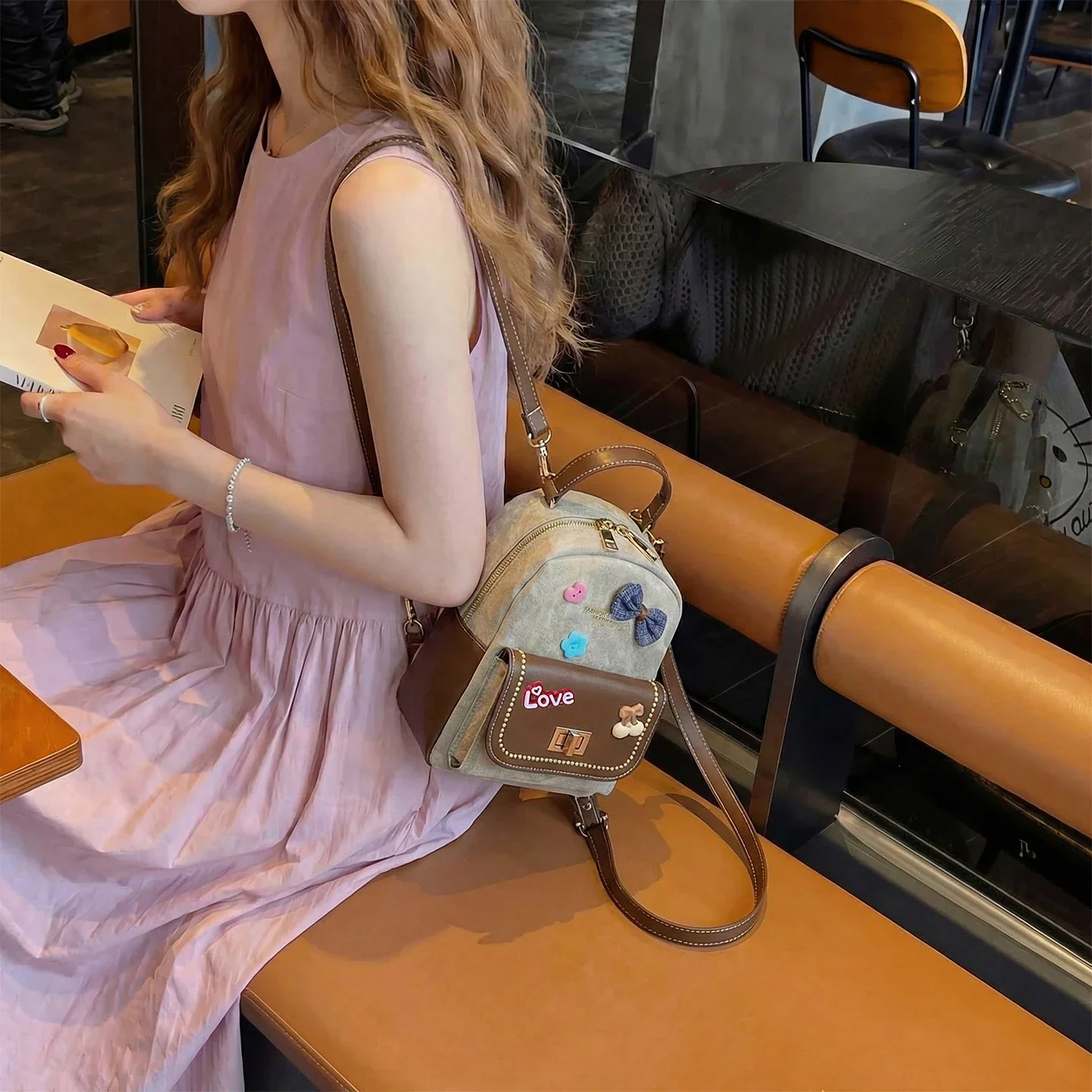 Women's Small Mini Backpack Cute Casual Outdoor Bag for Phone Cosmetics Storage Fashion Outfit Matching Lovely Daypack Girls Bag
Women's Small Mini Backpack Cute Casual Outdoor Bag for Phone Cosmetics Storage Fashion Outfit Matching Lovely Daypack Girls Bag