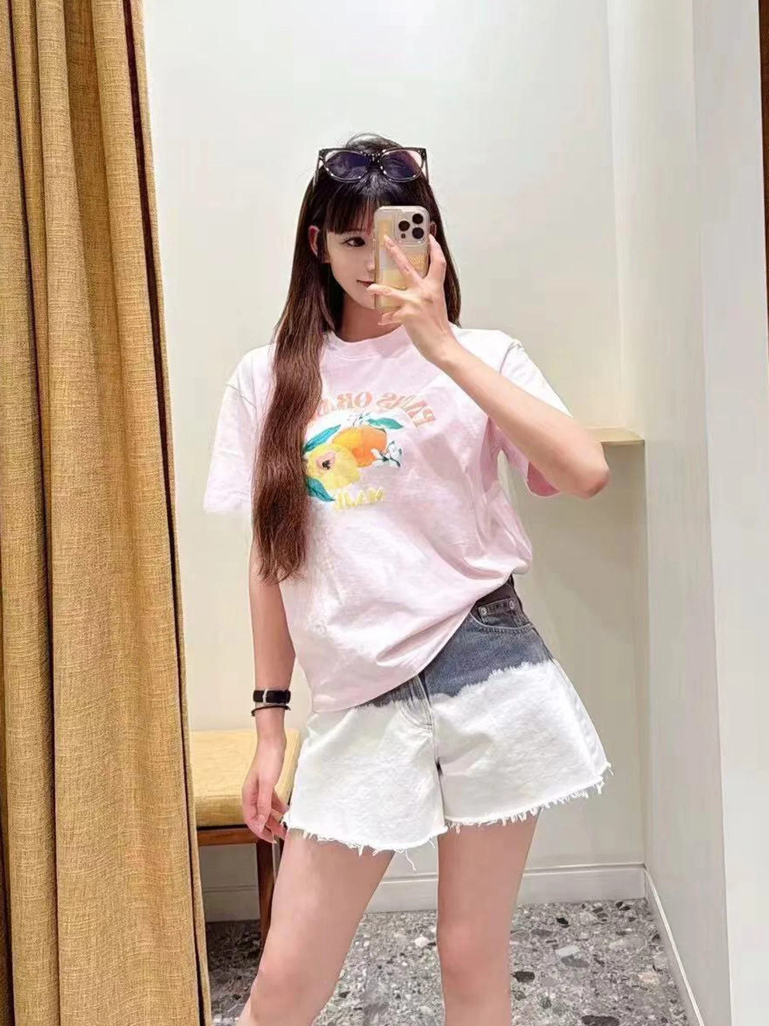 Faionable Korean Sle Pure Cotton T-irt Fruit Print Casual Breathable Loose Fit Summer New Arrival Age Defng Top
Faionable Korean Sle Pure Cotton T-irt Fruit Print Casual Breathable Loose Fit Summer New Arrival Age Defng Top