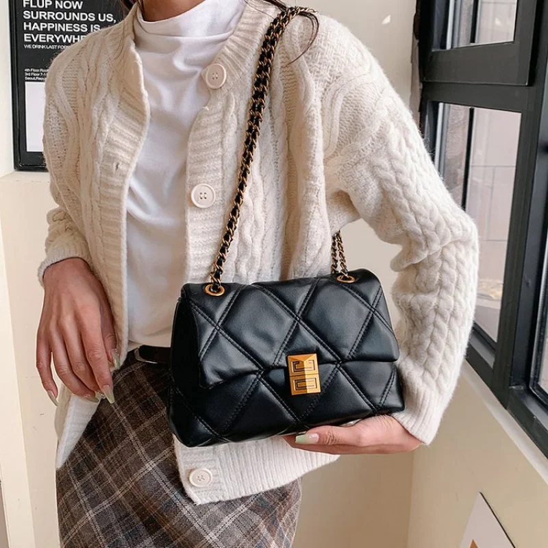 Fashionable Luxury Brand Leather Women's Messenger Bag Elegant Classic Sleek Texture Trendy Vintage Daily Commuter Bag
Fashionable Luxury Brand Leather Women's Messenger Bag Elegant Classic Sleek Texture Trendy Vintage Daily Commuter Bag