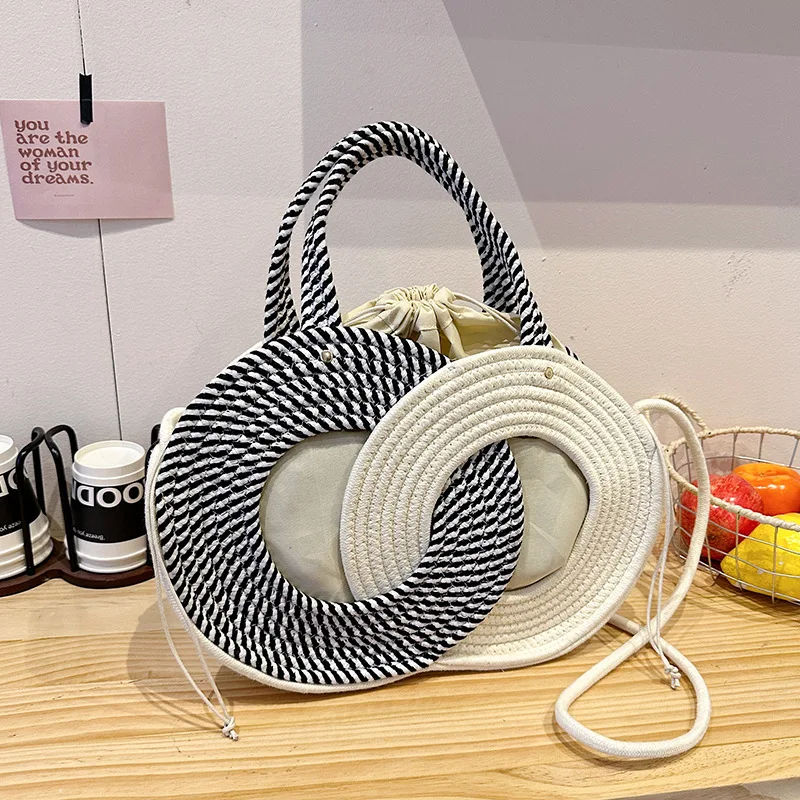 Niche design woven bag for women, summer straw woven bag for women, large capacity shoulder bag, seaside vacation style handbag
Niche design woven bag for women, summer straw woven bag for women, large capacity shoulder bag, seaside vacation style handbag