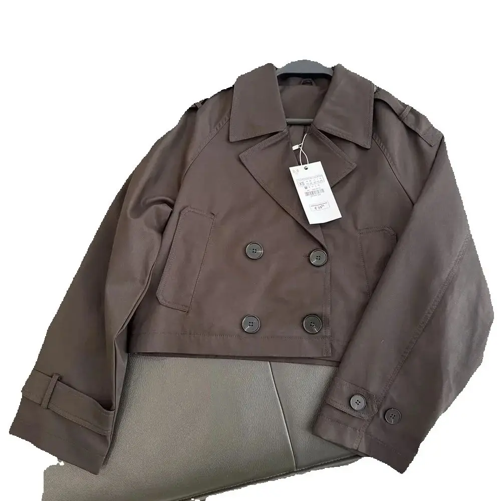 Осенняя новая женская двубортная классическая короткая ветровка на молнии с длинными рукавами
Осенняя новая женская двубортная классическая короткая ветровка на молнии с длинными рукавами