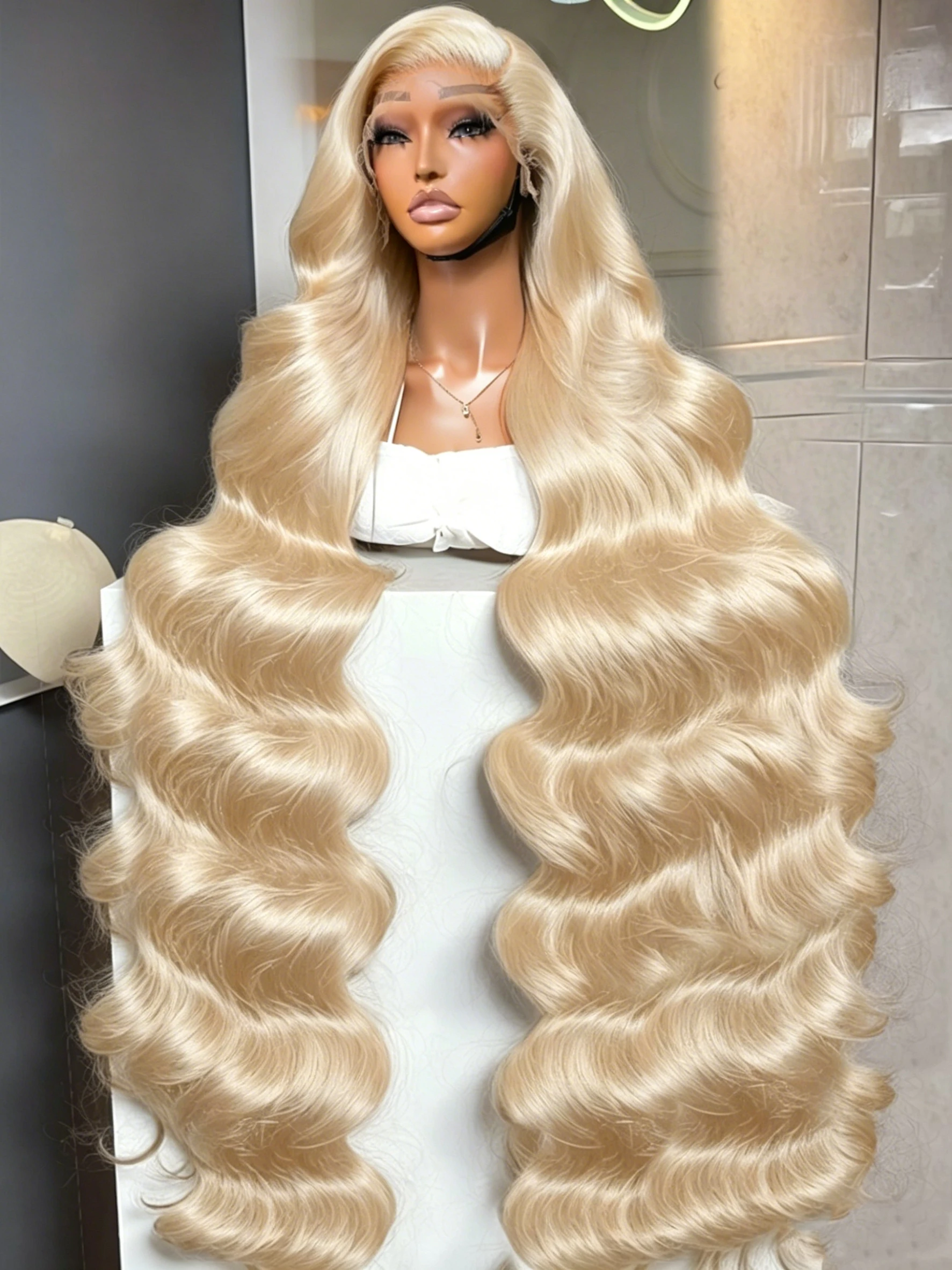 Smilegirl 30-40 Inch 613 Honey Blonde Body Wave HD Transparent Lace Front Wig 13x4 Lace Human Hair Wigs Colored 13x6 Lace Frontal
Smilegirl 30-40 Inch 613 Honey Blonde Body Wave HD Transparent Lace Front Wig 13x4 Lace Human Hair Wigs Colored 13x6 Lace Frontal