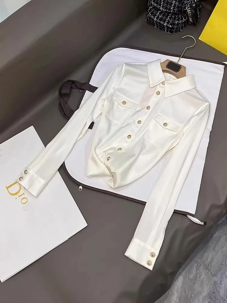 Comfortable Long Sleeve Silk Shirt Women's Fashion Handbag Store Casual All-Match Straight Cut Polyester Fiber Shirt
Comfortable Long Sleeve Silk Shirt Women's Fashion Handbag Store Casual All-Match Straight Cut Polyester Fiber Shirt