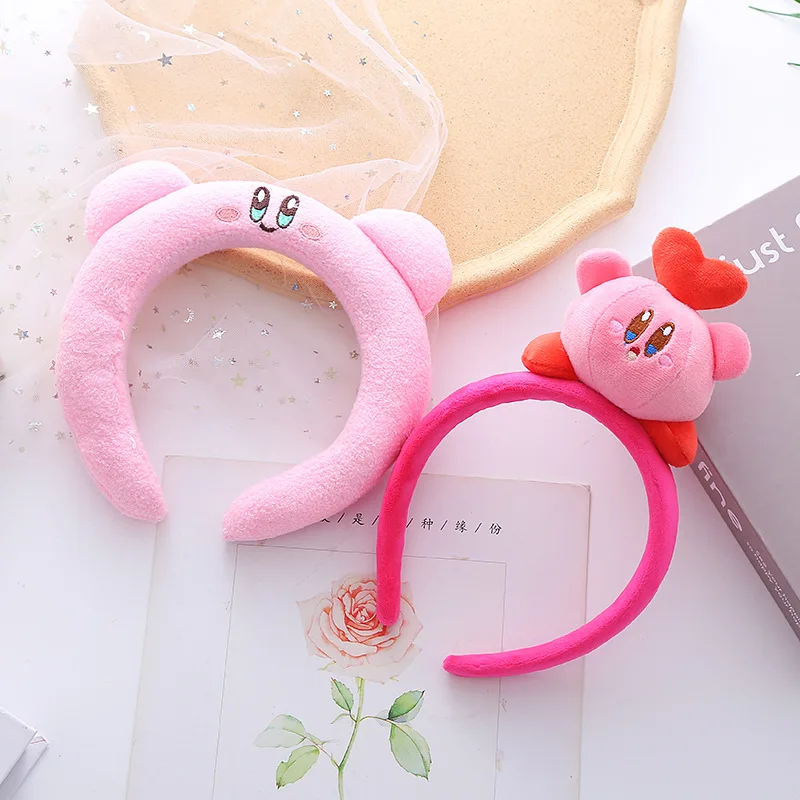 Мультяшный аниме Kawaii ободок для волос Kirby милые аксессуары для волос декоративные куклы игрушка для девочки подарок на день рождения
Мультяшный аниме Kawaii ободок для волос Kirby милые аксессуары для волос декоративные куклы игрушка для девочки подарок на день рождения