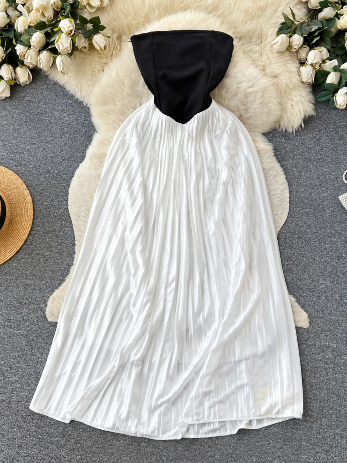 Stunning Beautiful Dress Women's High Waist Slimming Elegant Strapless Vacation Resort Gown Korean Style A-Line Midi Dress
Stunning Beautiful Dress Women's High Waist Slimming Elegant Strapless Vacation Resort Gown Korean Style A-Line Midi Dress