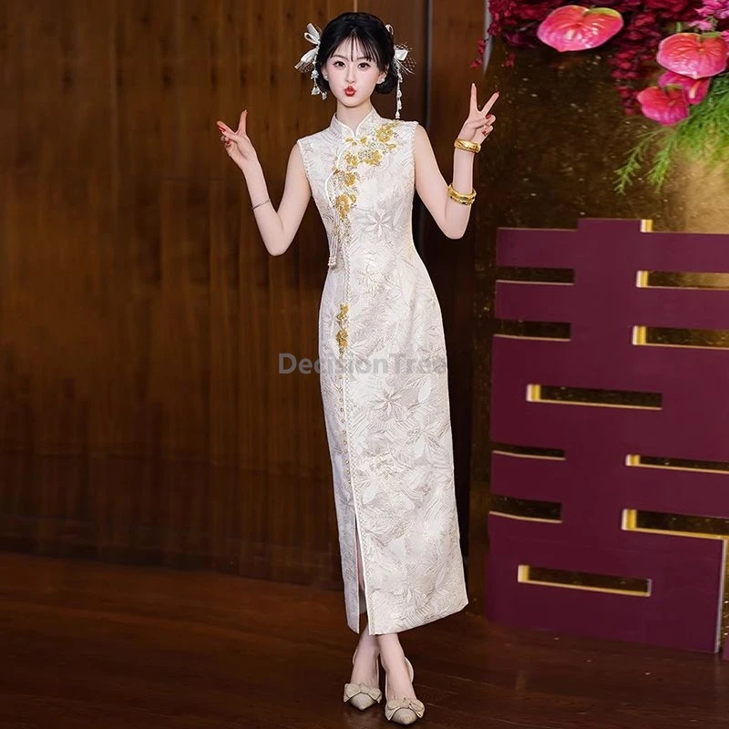 2025 bride wedding toasting attire new chinese style retro improved engagement cheongsam high end temperament party qipao dress
2025 bride wedding toasting attire new chinese style retro improved engagement cheongsam high end temperament party qipao dress