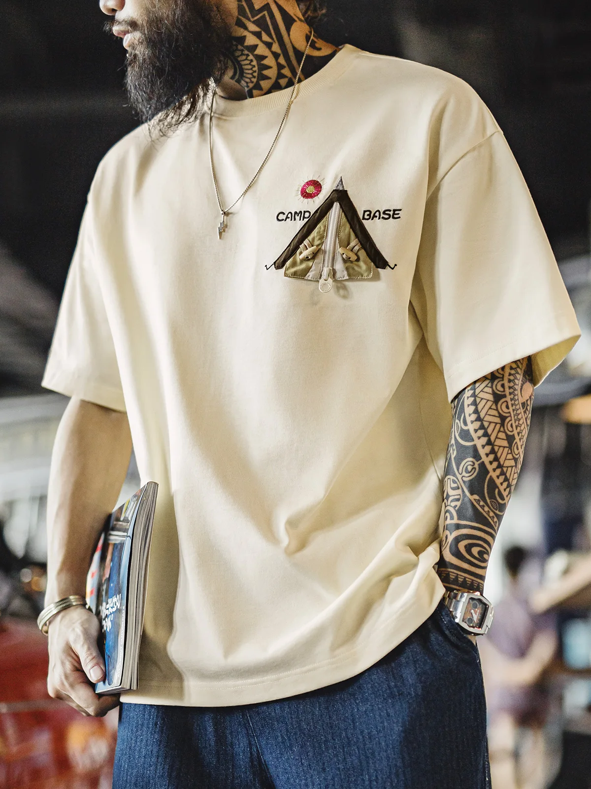 Maden Pure Cotton Embroidered T-irt Men's Summer Casual Loose Fit ort Sve f Sve Crew Ne Sweatirt
Maden Pure Cotton Embroidered T-irt Men's Summer Casual Loose Fit ort Sve f Sve Crew Ne Sweatirt