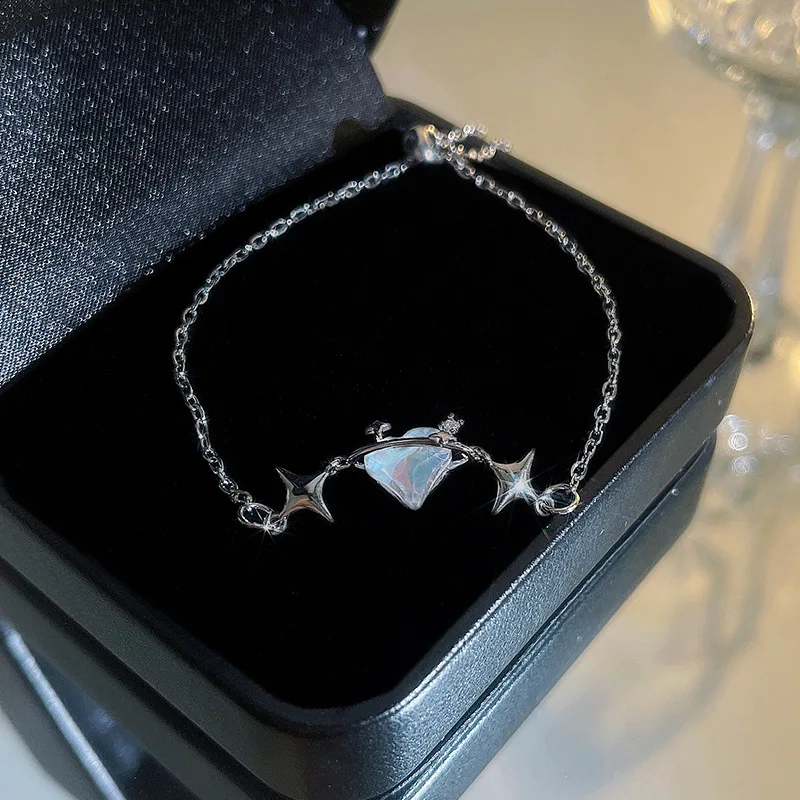 Ins Trendy Titanium Steel Love Bracelet for Girls High-end Niche and Versatile Internet Celebrity Star Bracelet 
Ins Trendy Titanium Steel Love Bracelet for Girls High-end Niche and Versatile Internet Celebrity Star Bracelet