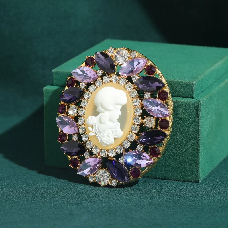 Vintage Large Cameo Brooches Purple Crystal Oval Stone Gold Color Classic Lady Clothes Dress Trendy Jewelry Retro Accessories
Vintage Large Cameo Brooches Purple Crystal Oval Stone Gold Color Classic Lady Clothes Dress Trendy Jewelry Retro Accessories
