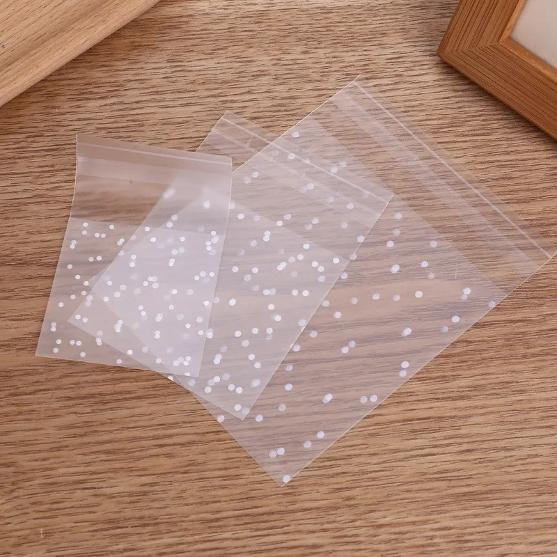 100Pcs Frosted Polka Dot Biscuit Snack Self-adhesive Snowflake Crisp Candy Party Gift Packaging Bags
100Pcs Frosted Polka Dot Biscuit Snack Self-adhesive Snowflake Crisp Candy Party Gift Packaging Bags