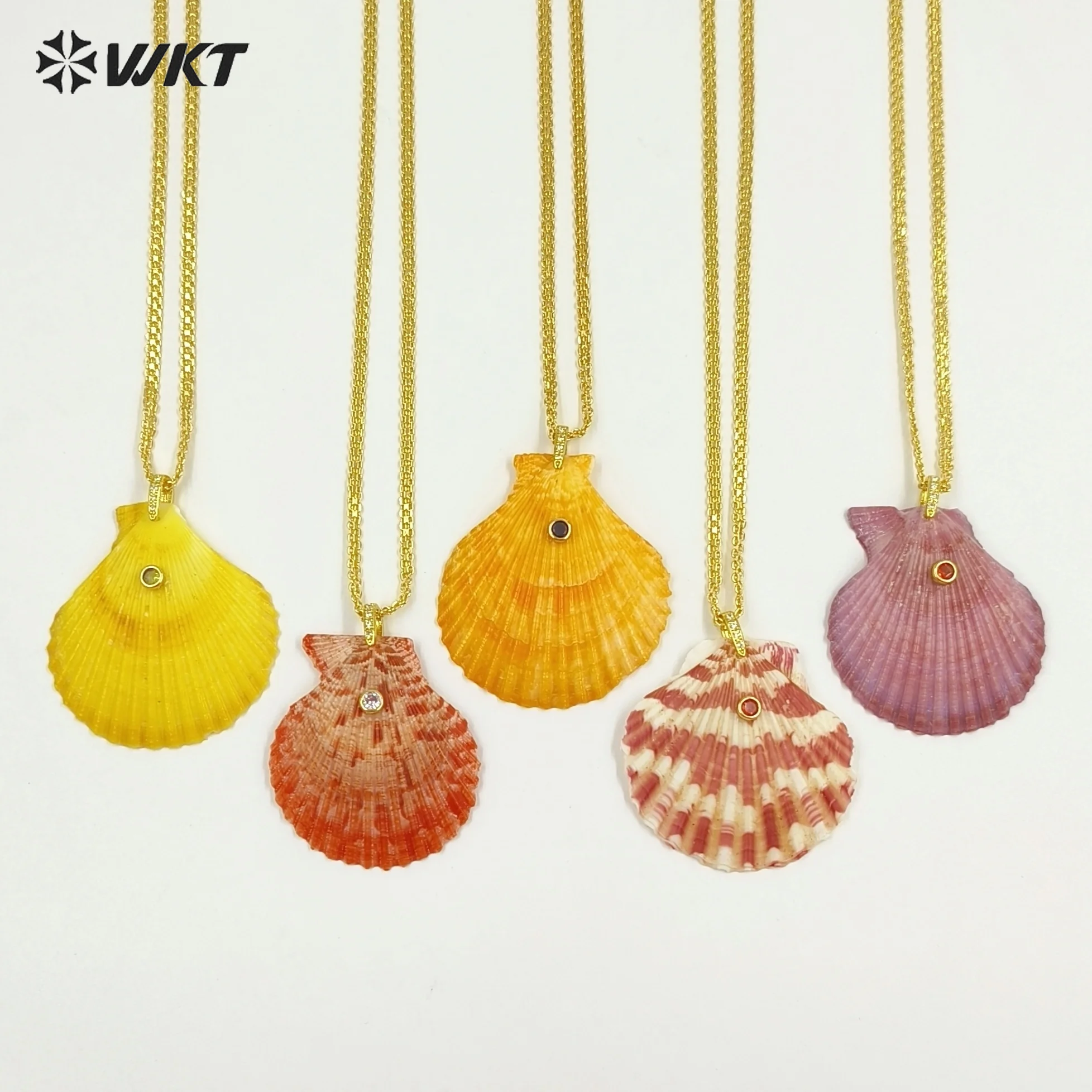 WT-JN396 Beautiful Popular Zircon And Natural Colors Scallop Shell Pendants Necklaces For Women Summer Beach Matching Accessory
WT-JN396 Beautiful Popular Zircon And Natural Colors Scallop Shell Pendants Necklaces For Women Summer Beach Matching Accessory