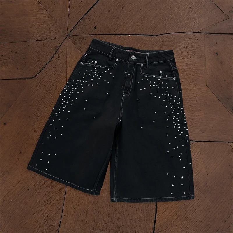 White Cross Pattern Embroidery High Waist Design Casual Comfortable Denim Shorts Y2K Men Women Fashion High Quality Streetwear
White Cross Pattern Embroidery High Waist Design Casual Comfortable Denim Shorts Y2K Men Women Fashion High Quality Streetwear
