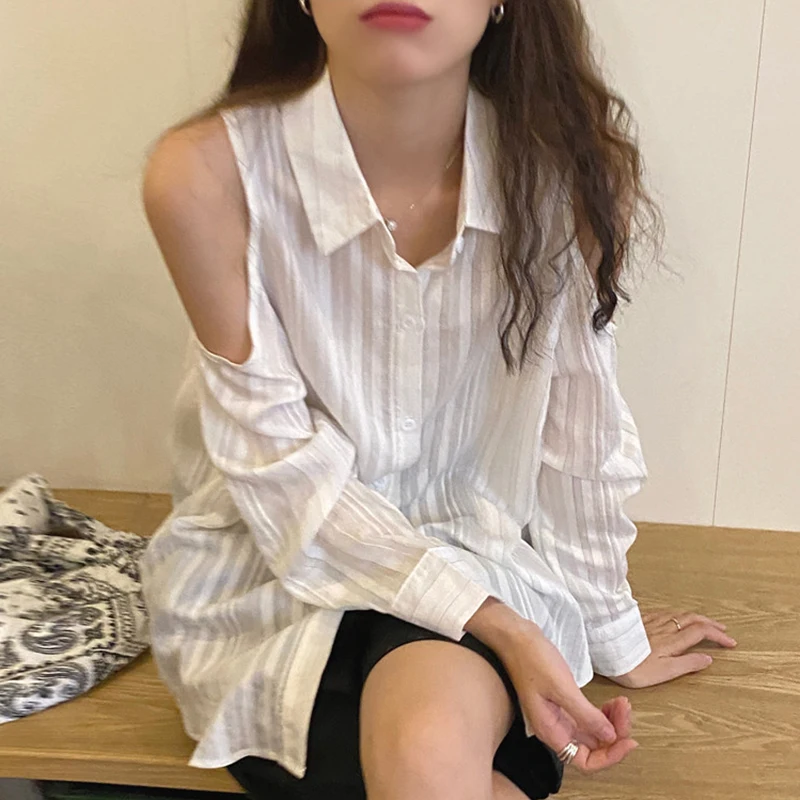Faionable Autumn Long Sve Sun Protection irt Hollow out oulder Design Pleated Texture Collar Women's Commute Sle L...
Faionable Autumn Long Sve Sun Protection irt Hollow out oulder Design Pleated Texture Collar Women's Commute Sle L...