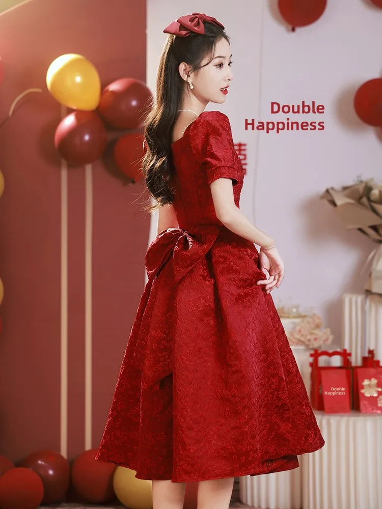 Red Wedding Dr Korean Sle A-Line Skirt ort Sve Pearl Embellied Engagement Par Dr for Women Summer Daily Wear
Red Wedding Dr Korean Sle A-Line Skirt ort Sve Pearl Embellied Engagement Par Dr for Women Summer Daily Wear