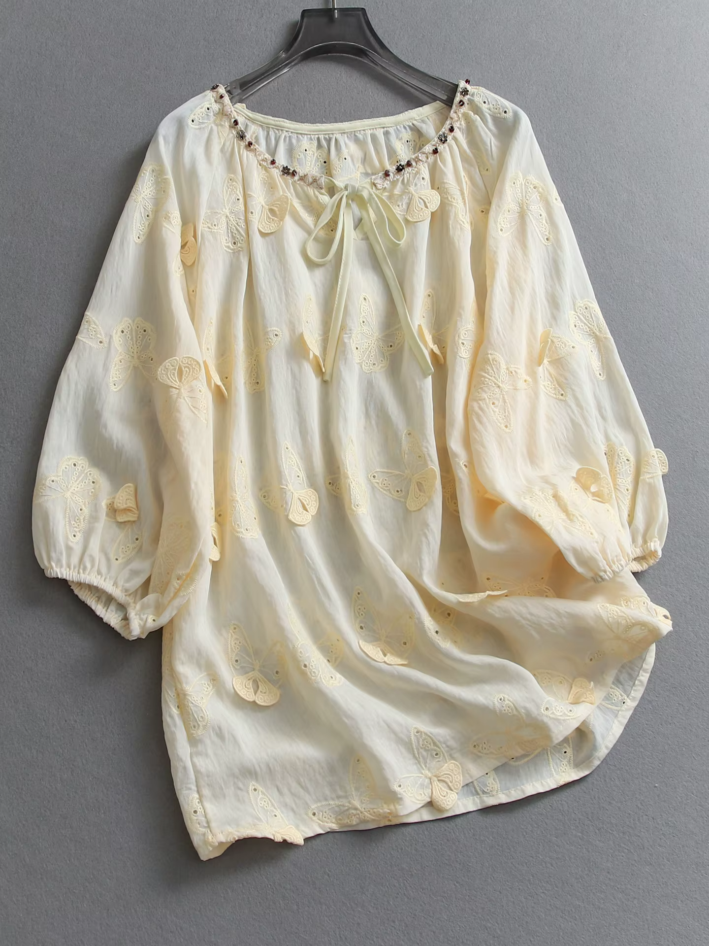 Embroidered Hollow out Lantern Sleeve Shirt Women's Casual Style round Neck Button up Cotton Blend Spring New
Embroidered Hollow out Lantern Sleeve Shirt Women's Casual Style round Neck Button up Cotton Blend Spring New