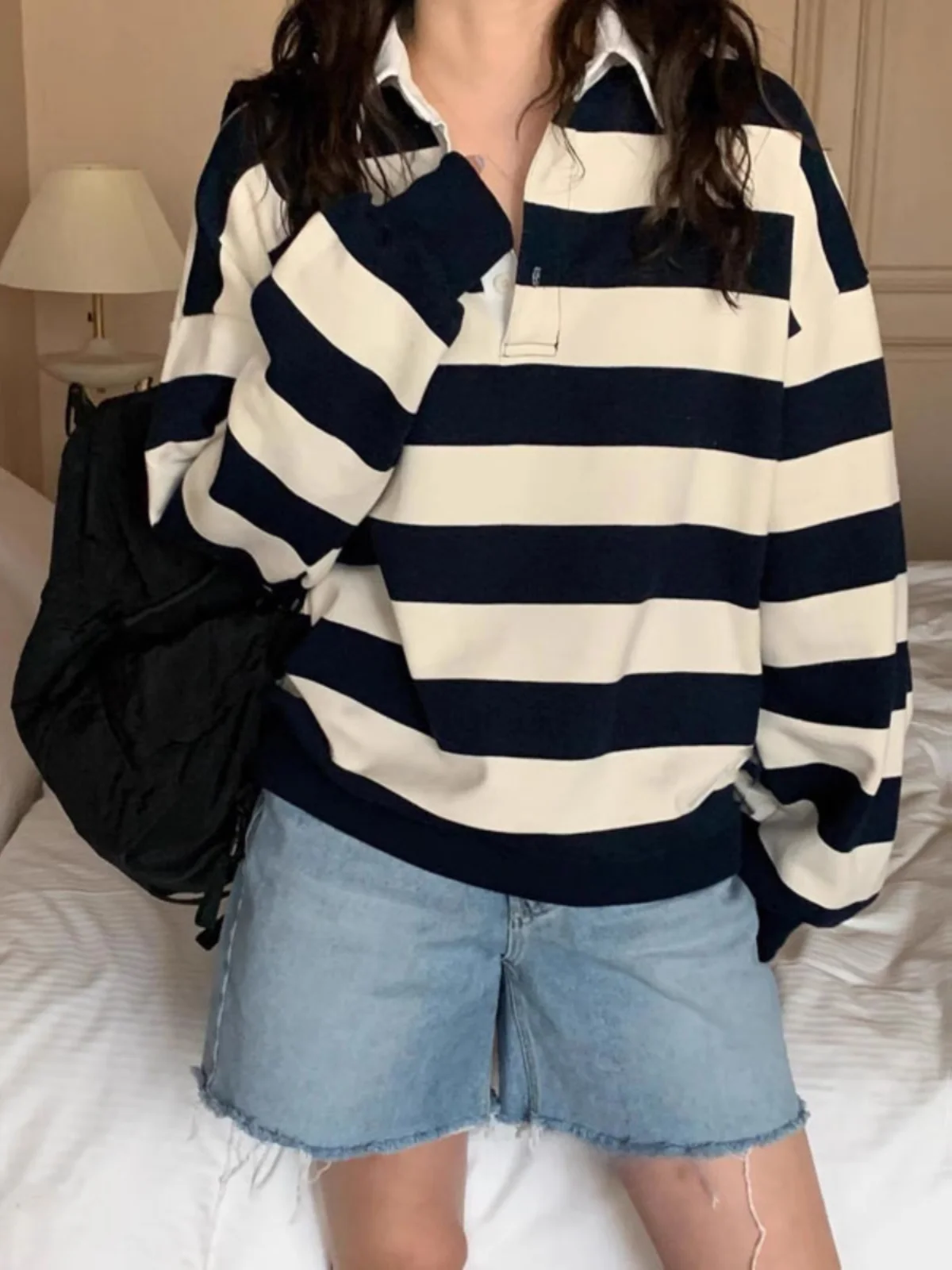 Fall New American Retro Striped Long Sleeve Sweatshirt Jacket Women's Layering Outerwear Comfortable Loose Fit Neck
Fall New American Retro Striped Long Sleeve Sweatshirt Jacket Women's Layering Outerwear Comfortable Loose Fit Neck