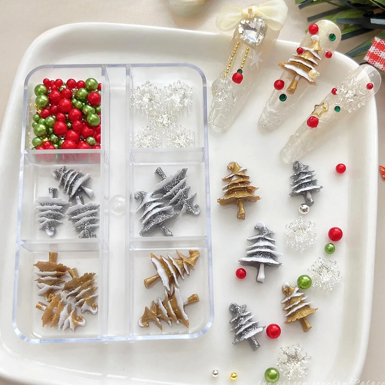 Vintage Gold Silver Christmas Tree Snowflakes Rhinestones Ball Wreath Bowknot Pearl Star Nail Art Accessories Decorations Tools
Vintage Gold Silver Christmas Tree Snowflakes Rhinestones Ball Wreath Bowknot Pearl Star Nail Art Accessories Decorations Tools