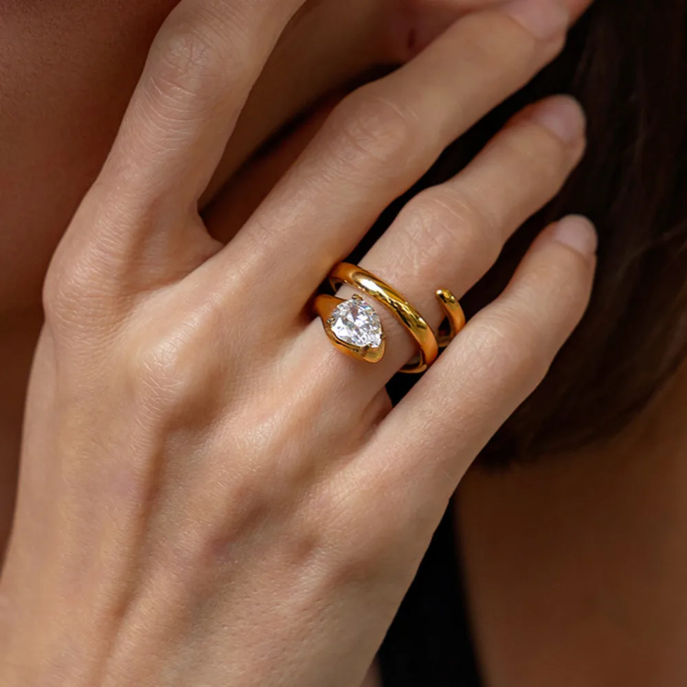 PuRui Shiny Zircon Stainless Steel Snake Opening Rings Women Waterproof 18K Gold Plated Adjustable Finger Rings Bridal Jewelry
PuRui Shiny Zircon Stainless Steel Snake Opening Rings Women Waterproof 18K Gold Plated Adjustable Finger Rings Bridal Jewelry
