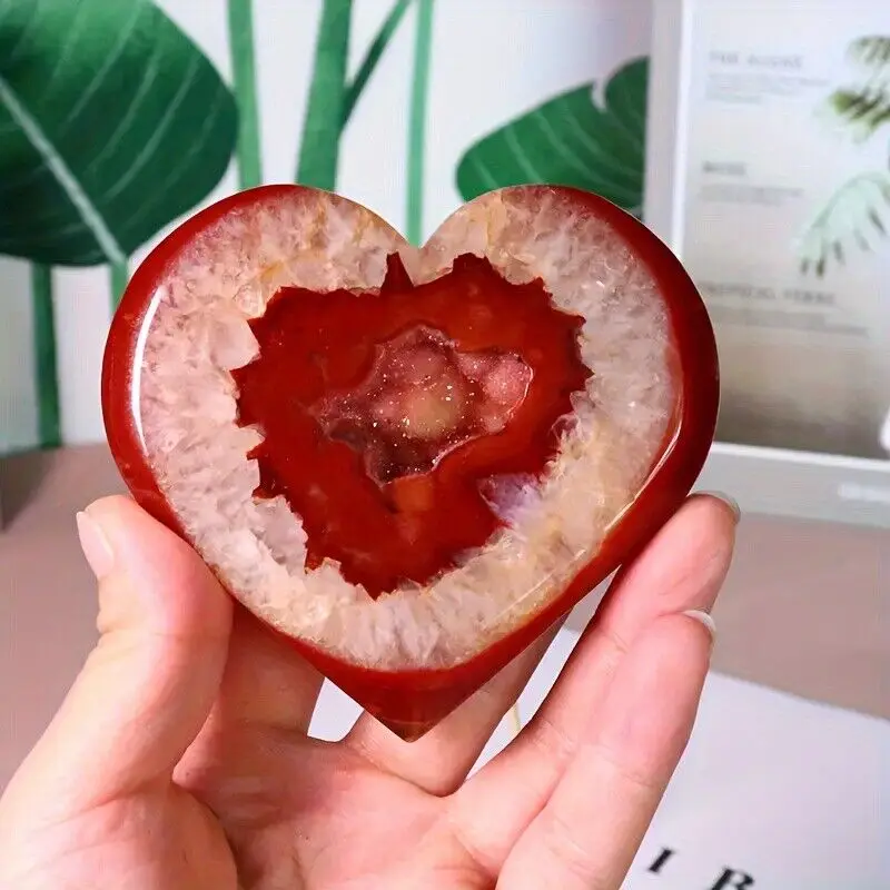 1pc Carnelian Crystal Heart Red Agate Geode Cluster Spiritual Meditation Mineral
1pc Carnelian Crystal Heart Red Agate Geode Cluster Spiritual Meditation Mineral