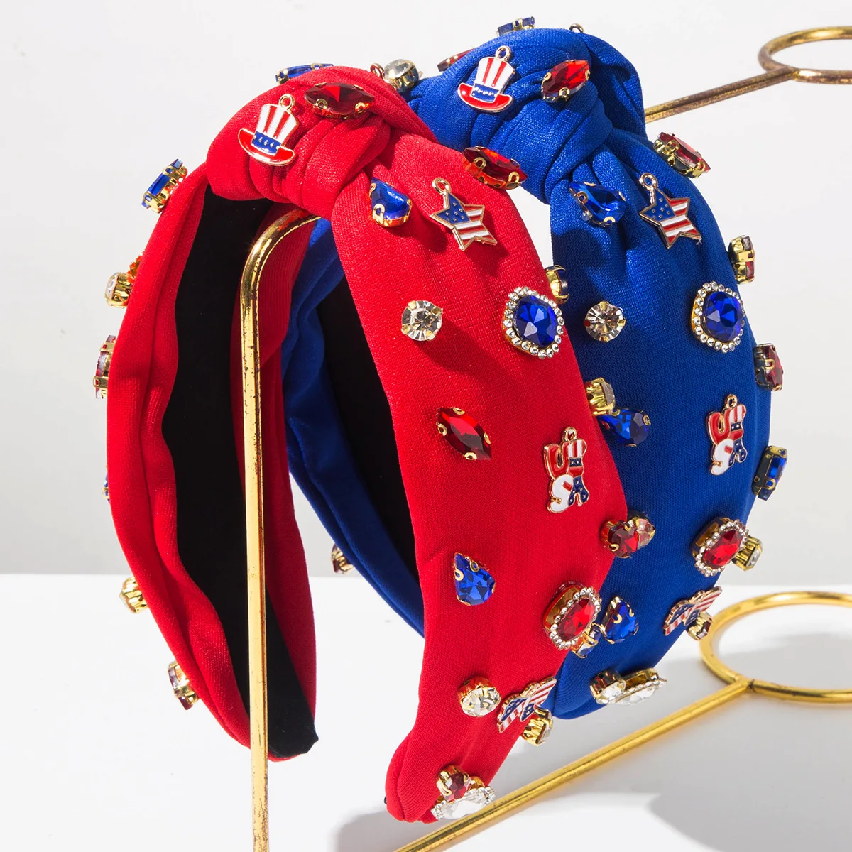 Patriotic Theme Red Blue Headband American Flag Style Charms Hair Hoop Jeweled Independence Day Celebration Accessories
Patriotic Theme Red Blue Headband American Flag Style Charms Hair Hoop Jeweled Independence Day Celebration Accessories
