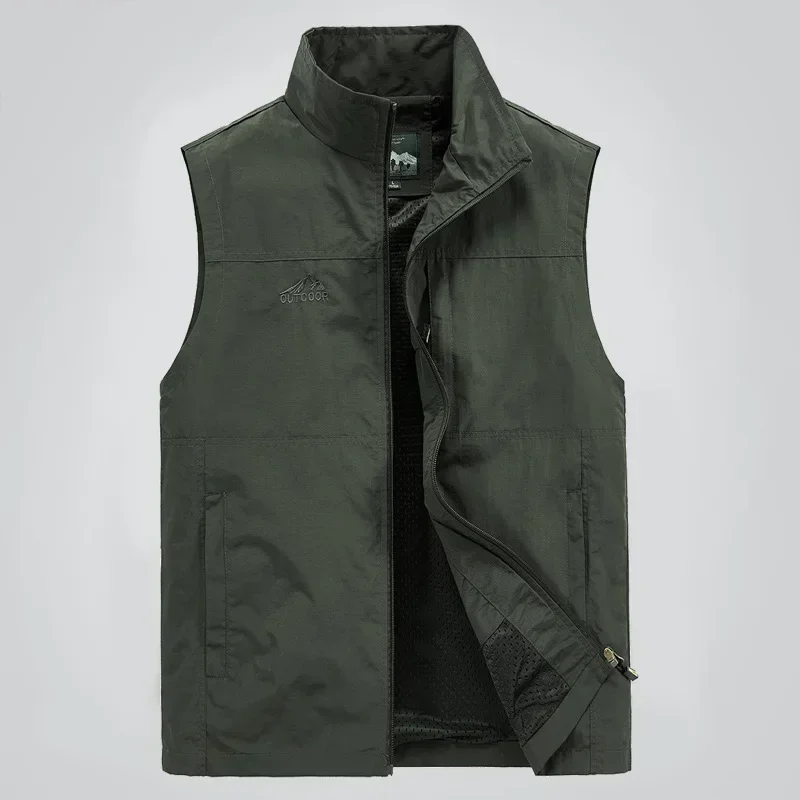 2023 Spring and Autumn New Men's Outdoor Mountaineering Vest for the Middle and Elderly with Fat Plus Size Fishing Photography
2023 Spring and Autumn New Men's Outdoor Mountaineering Vest for the Middle and Elderly with Fat Plus Size Fishing Photography