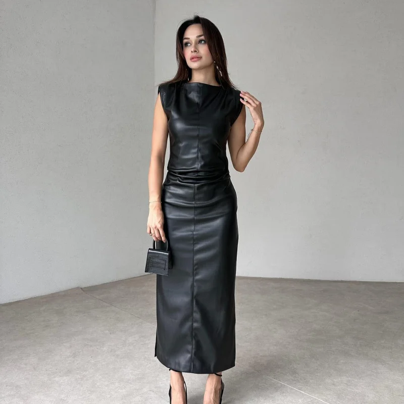 2025Hot-Selling Summer New Women's Fashion Sweet and Spicy Style Round Neck SleevelessPULong Leather Dress
2025Hot-Selling Summer New Women's Fashion Sweet and Spicy Style Round Neck SleevelessPULong Leather Dress