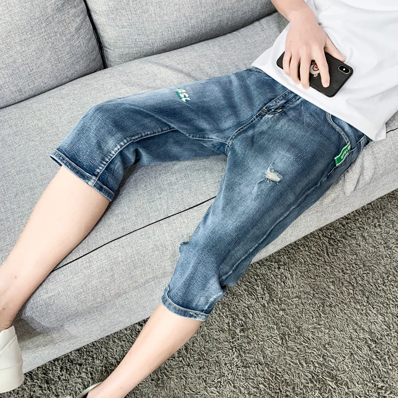 Летние мужские джинсы: повседневные прямые леггинсы со средней посадкой, низкой эластичностью, модные, для работы, свободного кроя (семидельные)
Летние мужские джинсы: повседневные прямые леггинсы со средней посадкой, низкой эластичностью, модные, для работы, свободного кроя (семидельные)