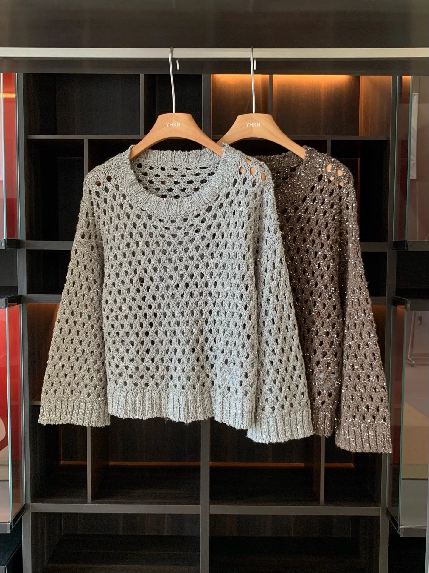 Осень-зима Тяжелый рабочий 3D полый вязаный свитер из бисера Шелковая пряжа круглый универсальный свитер Повседневный Sle Яркий Tead Kni...
Осень-зима Тяжелый рабочий 3D полый вязаный свитер из бисера Шелковая пряжа круглый универсальный свитер Повседневный Sle Яркий Tead Kni...