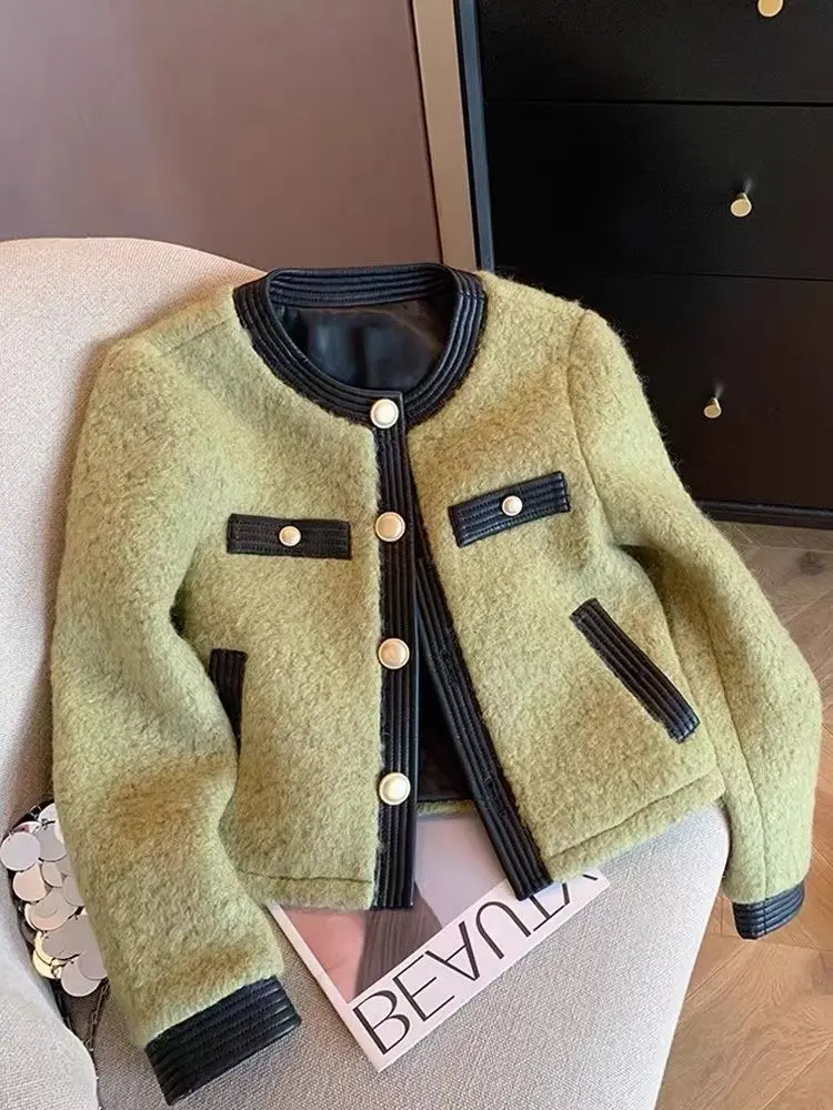 Winter New Style Fragrant PU Edge Round Neck Long Sleeved Short Coat Women's Green Jackets
Winter New Style Fragrant PU Edge Round Neck Long Sleeved Short Coat Women's Green Jackets
