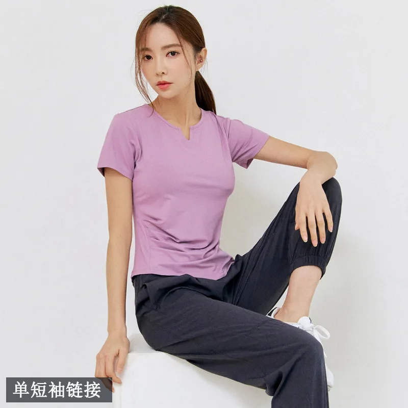 Lightweight Moisture Wicking Short Sleeve Shirts for Outdoor Fitness Running T-shirts Quick Dry Breathable Athletic Gym Summer
Lightweight Moisture Wicking Short Sleeve Shirts for Outdoor Fitness Running T-shirts Quick Dry Breathable Athletic Gym Summer
