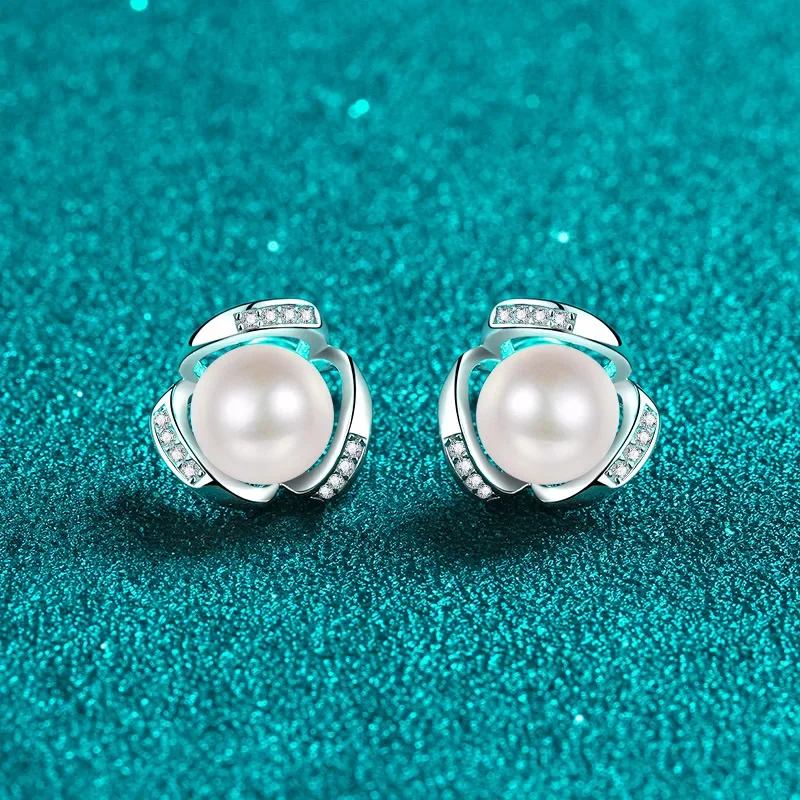 18K Gold Inlaid Earrings Women's Moissanite Freshwater Pearl Earrings Pt950 Earrings Simple and Elegant 0.12 Carat Earrings
18K Gold Inlaid Earrings Women's Moissanite Freshwater Pearl Earrings Pt950 Earrings Simple and Elegant 0.12 Carat Earrings