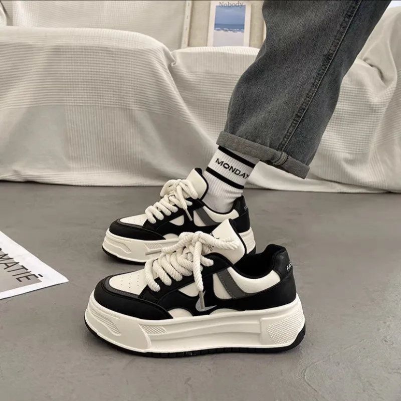 High Quality Woman Sneakers Autumn White Lace Up Platform Casual Shoes Flats Shoe Korean Student Sports Shoes Solid Color Mujer
High Quality Woman Sneakers Autumn White Lace Up Platform Casual Shoes Flats Shoe Korean Student Sports Shoes Solid Color Mujer