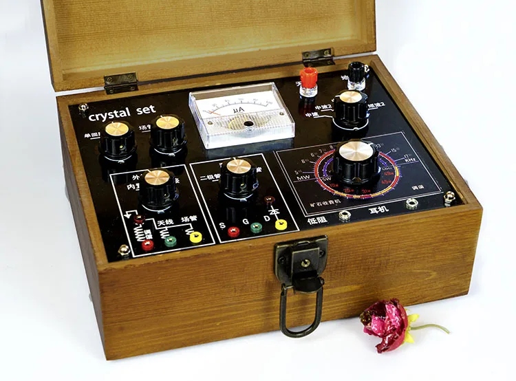 Radio, medium and short wave machine, multi-function machine
Radio, medium and short wave machine, multi-function machine