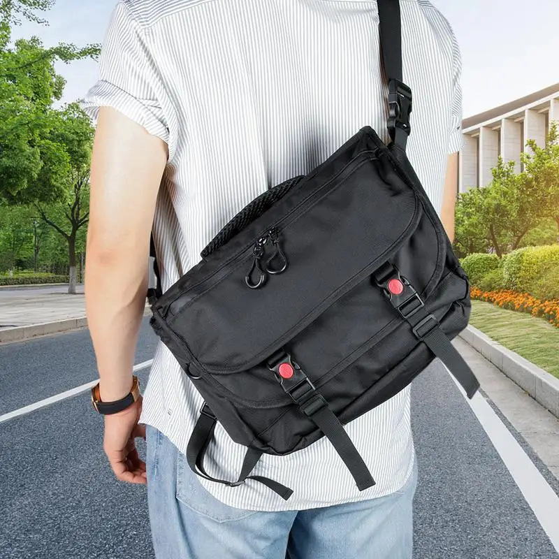 Messenger Bags Men Outdoor Crossbody Bag Waterproof Messenger Bag Waterproof Shoulder Bag Motorcycle Bag Adjustable Strap
Messenger Bags Men Outdoor Crossbody Bag Waterproof Messenger Bag Waterproof Shoulder Bag Motorcycle Bag Adjustable Strap