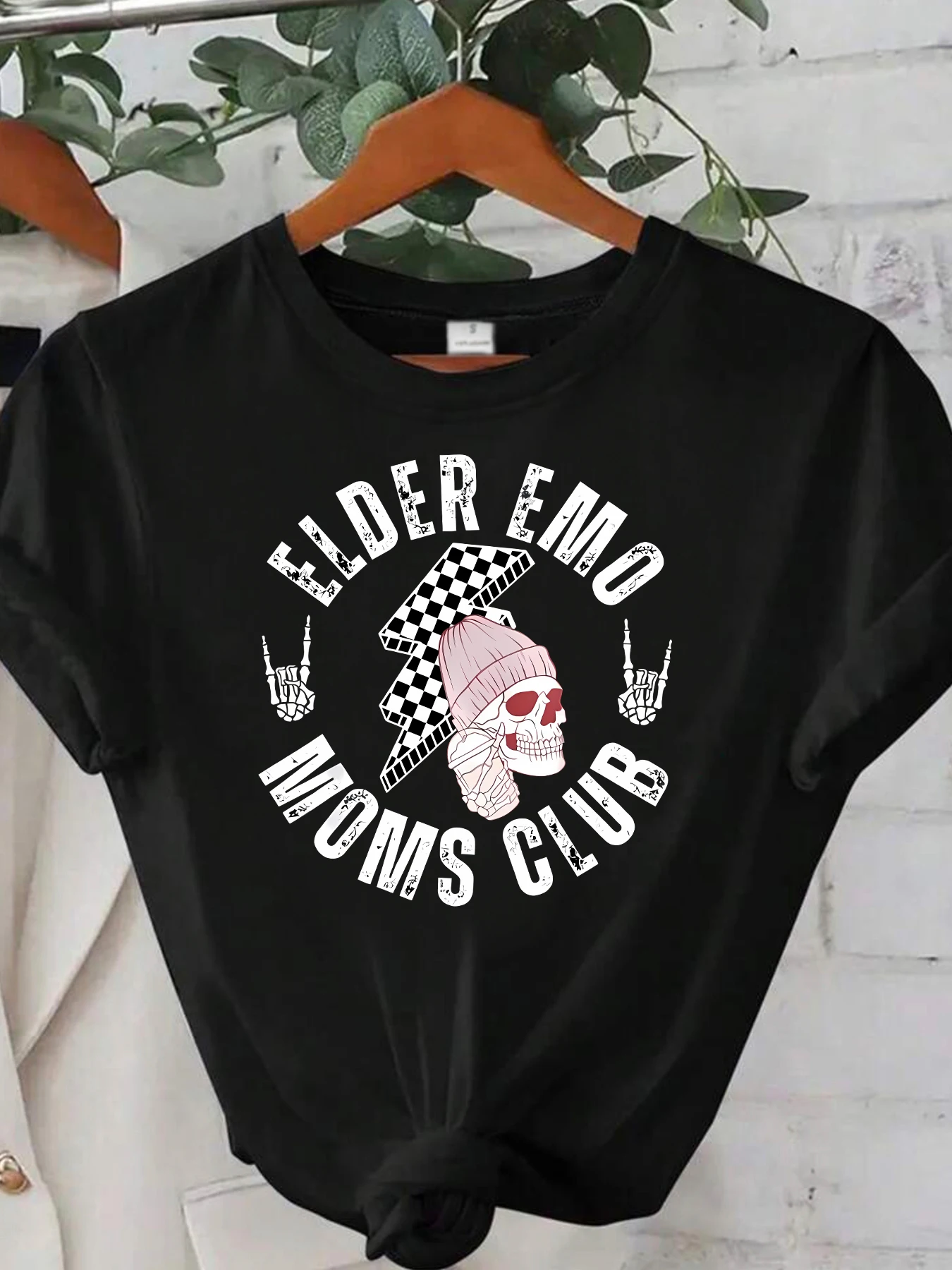 Skeleton and letter pattern round neck plus size women T-shirt short sleeve trend printing elastic half sleeve T-shirt
Skeleton and letter pattern round neck plus size women T-shirt short sleeve trend printing elastic half sleeve T-shirt