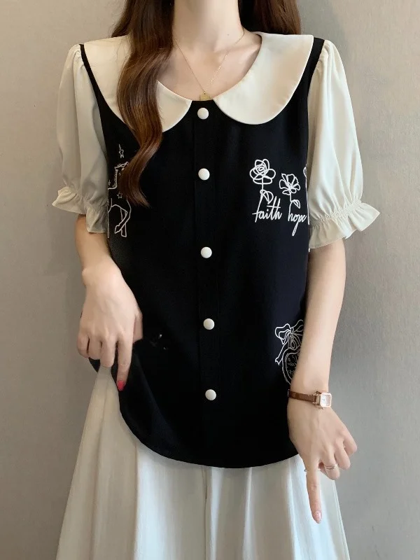 Cute Collar Short Sleeve Women's Shirt Korean Style Loose Fit Commute Fashion Bell Sleeve Casual Shirt Summer New Arrival
Cute Collar Short Sleeve Women's Shirt Korean Style Loose Fit Commute Fashion Bell Sleeve Casual Shirt Summer New Arrival