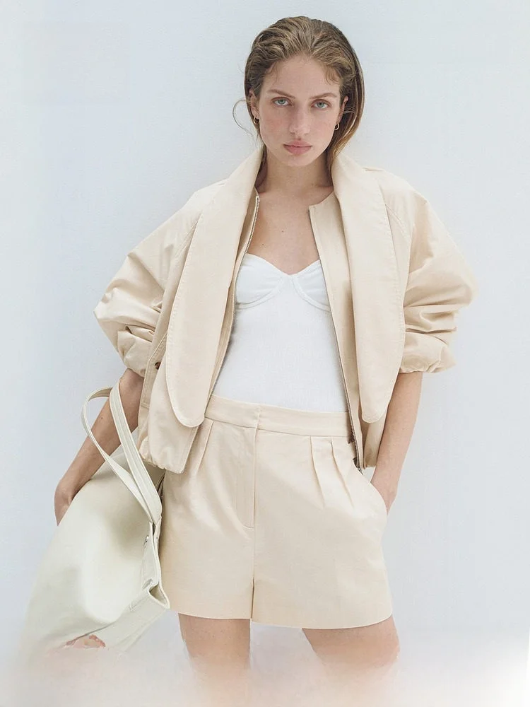 H&M Summer New Women's Linen Blend Shorts Casual Style Natural Waist Straight Leg Cotton 70% Linen 30% Straight Cut Pants
H&M Summer New Women's Linen Blend Shorts Casual Style Natural Waist Straight Leg Cotton 70% Linen 30% Straight Cut Pants